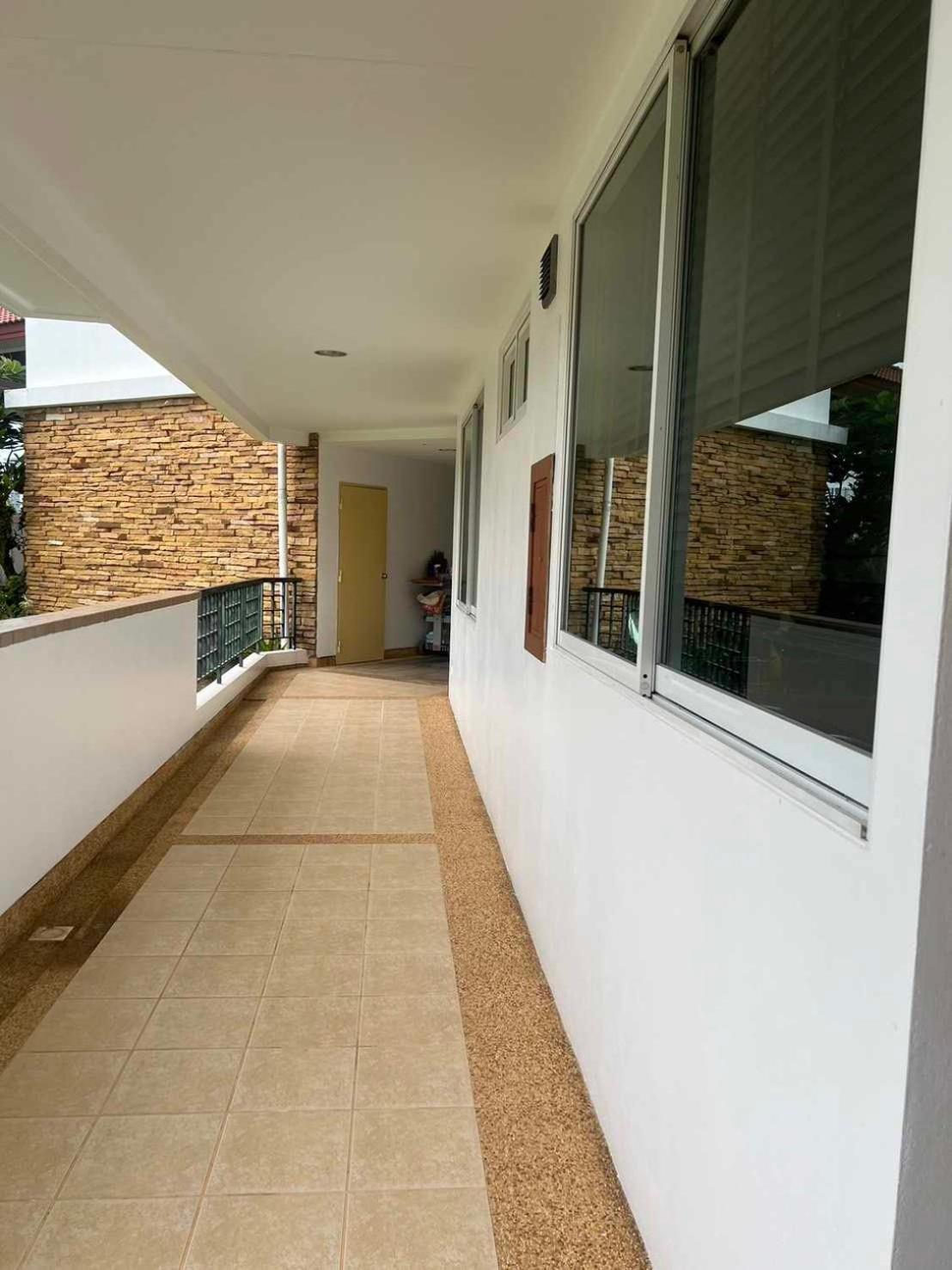 Seaview Condominium B15 Rayong Exteriör bild