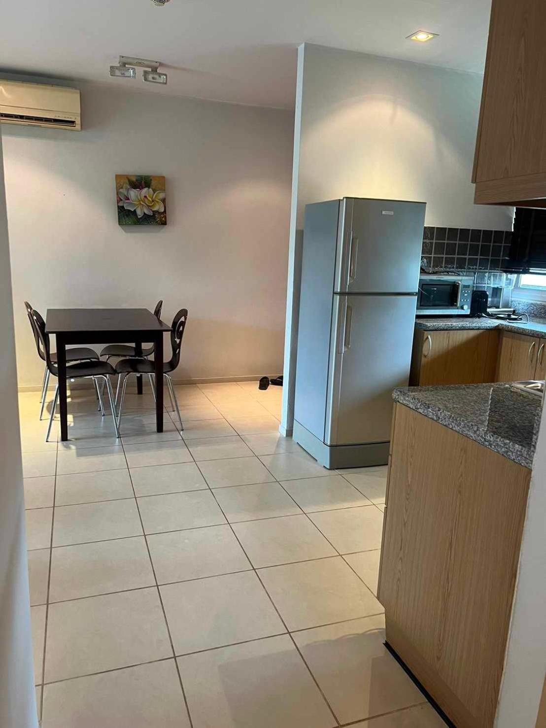 Seaview Condominium B15 Rayong Exteriör bild