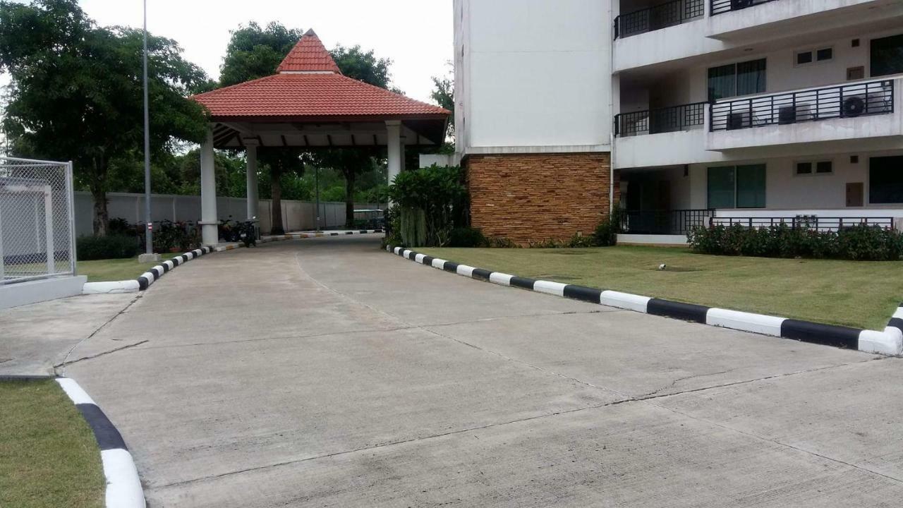 Seaview Condominium B15 Rayong Exteriör bild